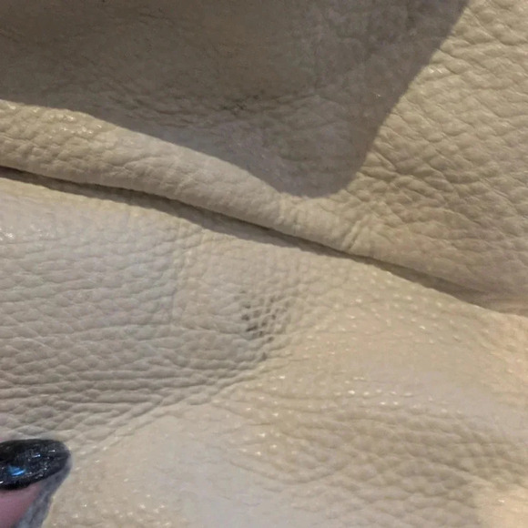 Beige Leather Shoulder Bag - Picture 5 of 9